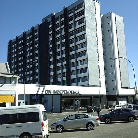 77 On Independence Apartments Windhoek Exterior photo